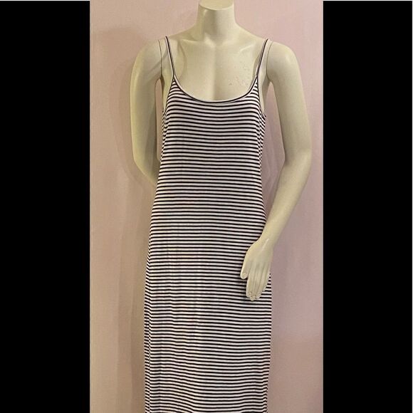 NWT “Splendid” 2 way maxi dress - Picture 2 of 6